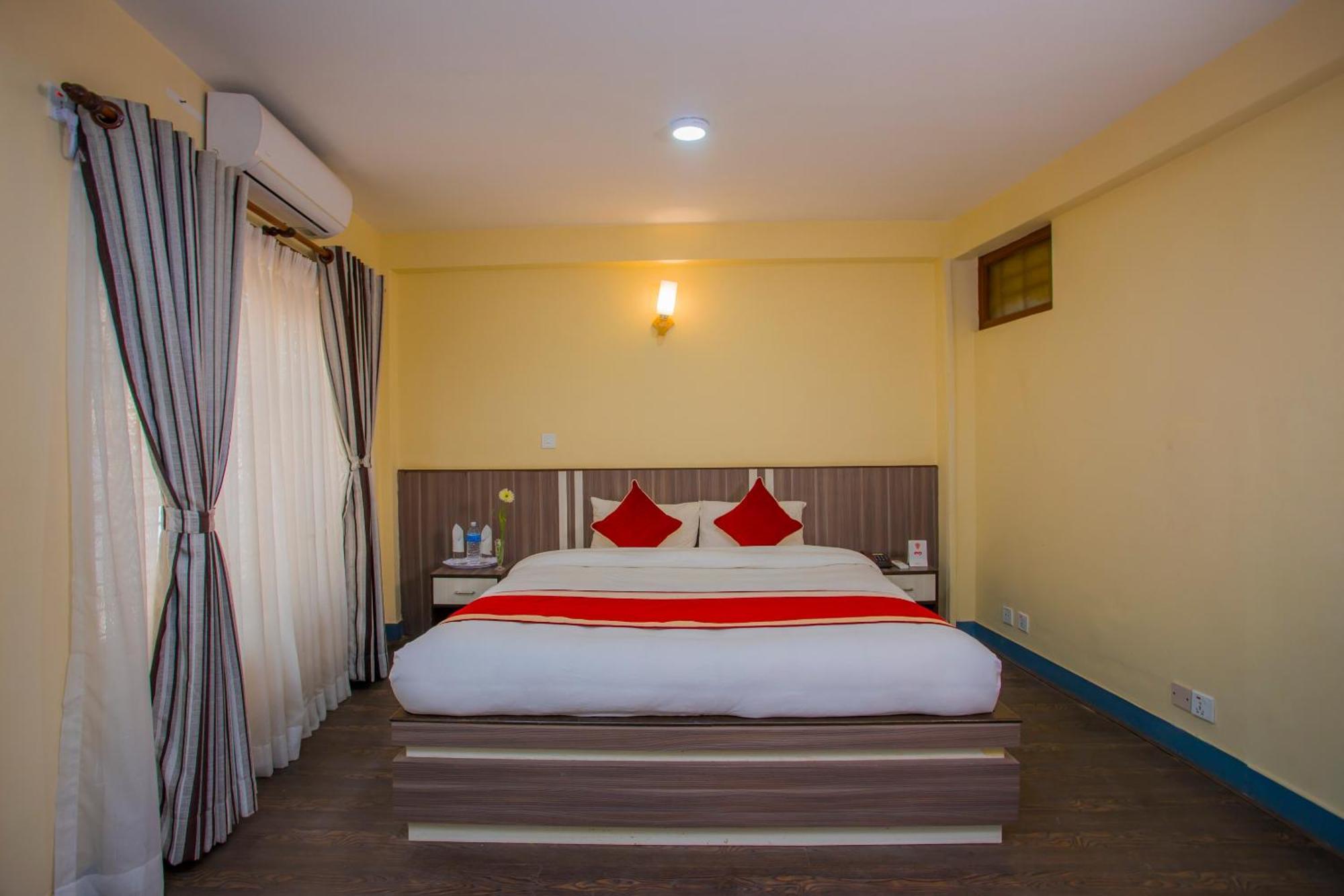 OYO 297 Hotel Aayam Kathmandu Buitenkant foto
